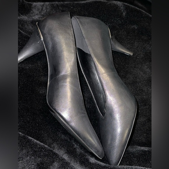 Michael Kors Women's Heeled Shoes Size 6 1/2 M - Picture 9 of 11